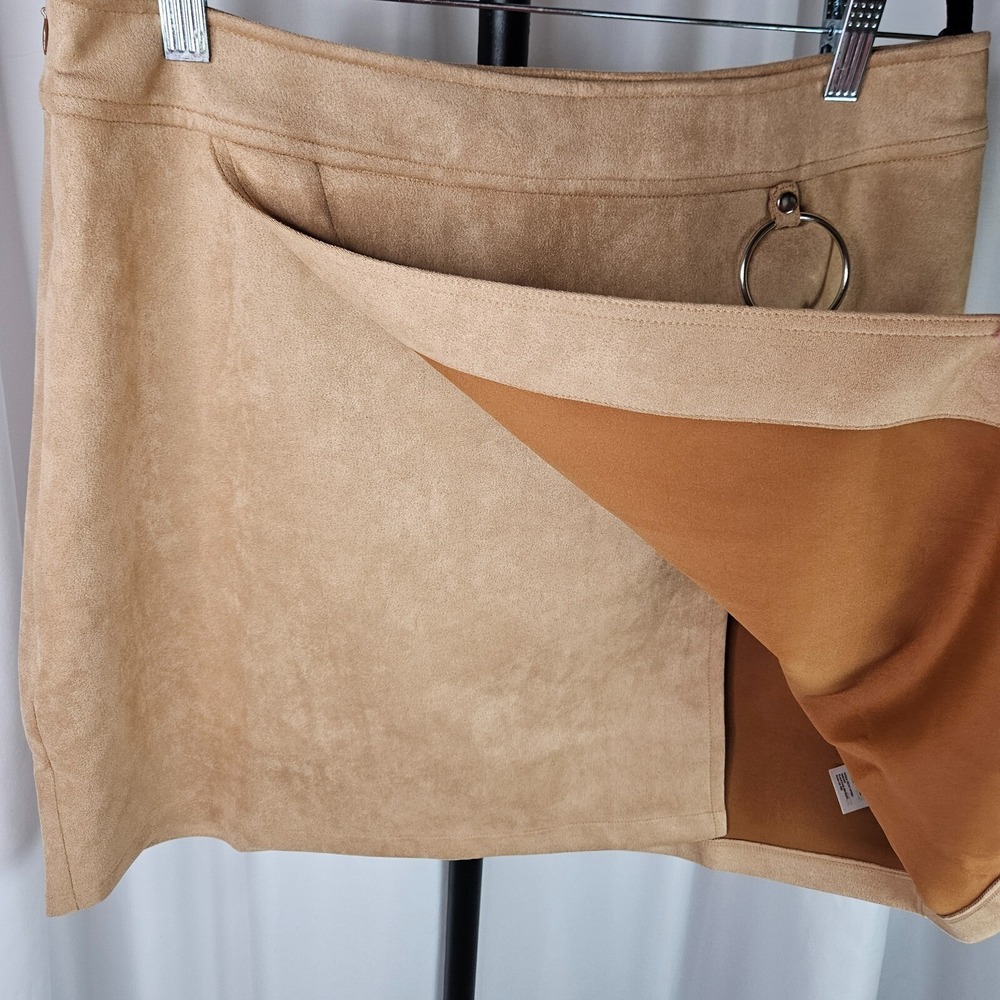 NWT's Soncy size 0 (14w?) faux‎ wrap lined suede skirt w/ chain Y2K Indie Grunge - Picture 3 of 7
